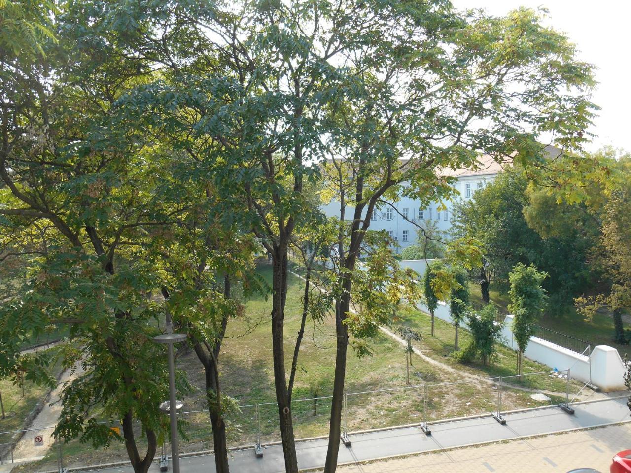 Dunavski Park Νόβι Σαντ Εξωτερικό φωτογραφία